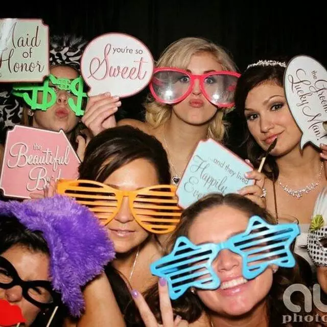 Aura Photo Lounge