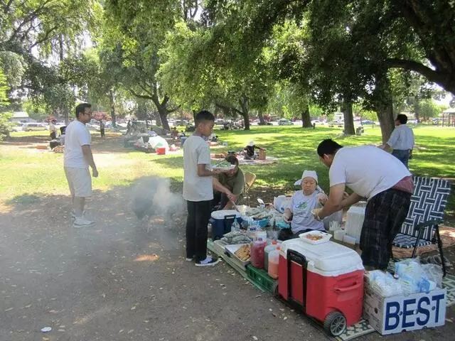 Angel Cruz Park Papaya