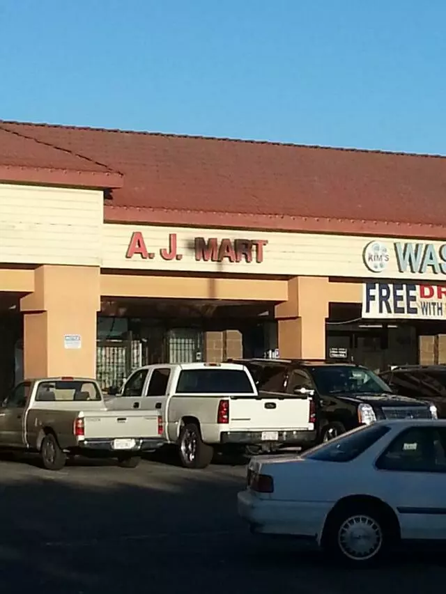 AJ Mart